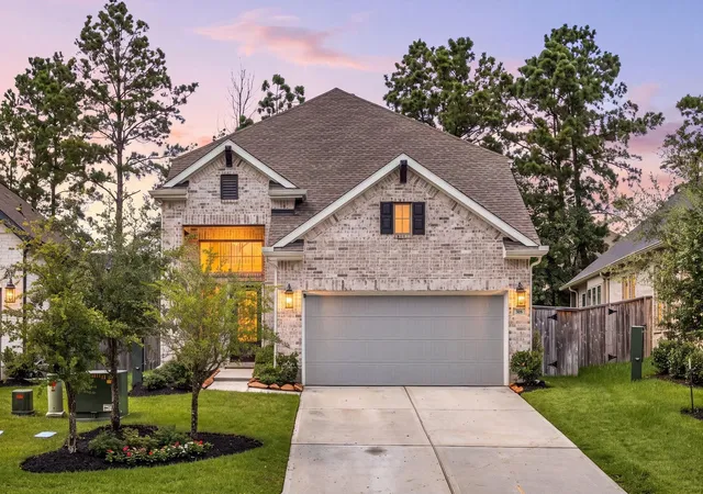 Photo 1 of Single family home for sale at 318 N Cascade Hts Dr, Montgomery, TX 77316 | MLS# 18074052 | Listing updated on 2026-09-09