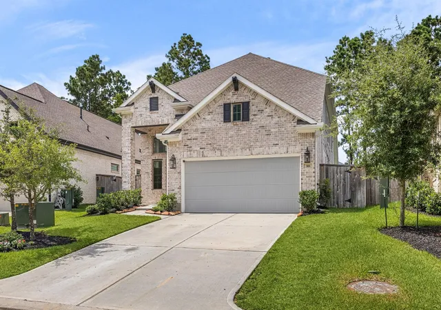 Photo 4 of Single family home for sale at 318 N Cascade Hts Dr, Montgomery, TX 77316 | MLS# 18074052 | Listing updated on 2026-09-09