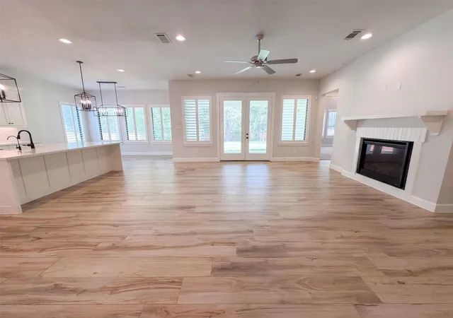 Photo 3 of Single family home for sale at 21211 Hidden Bnd Loop, Magnolia, TX 77354 | MLS# 64638970 | Listing updated on 2026-10-10