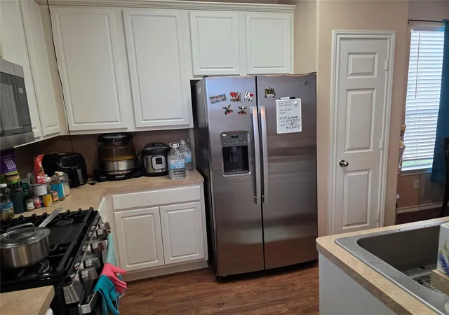 Photo 3 of Single family home for sale at 3409 Victorian Manor Ln, Houston, TX 77047 | MLS# 93182587 | Listing updated on 2026-09-05