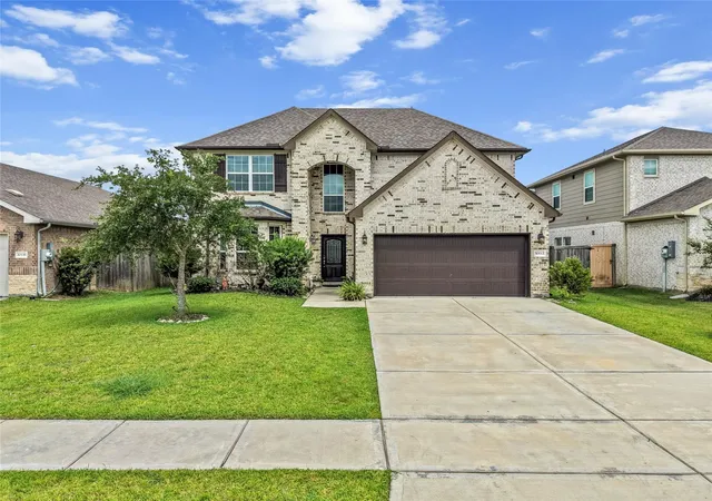Photo 2 of Single family home for sale at 10112 Hermann Tr, Texas City, TX 77591 | MLS# 93356346 | Listing updated on 2026-10-10