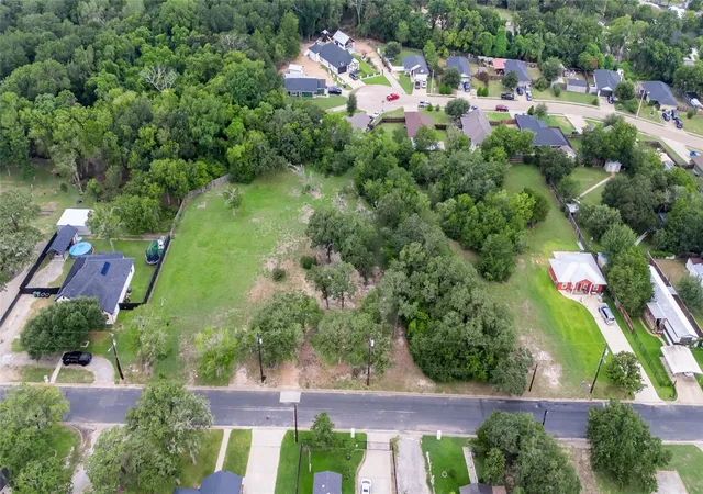 Photo 2 of Land for sale at 1700 Cottonwood St, Bryan, TX 77803 | MLS# 93099888 | Listing updated on 2026-09-25