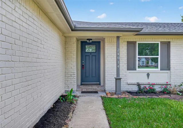 Photo 2 of Single family home for sale at 24014 Nomini Hall Ln, Katy, TX 77493 | MLS# 86423608 | Listing updated on 2026-09-05