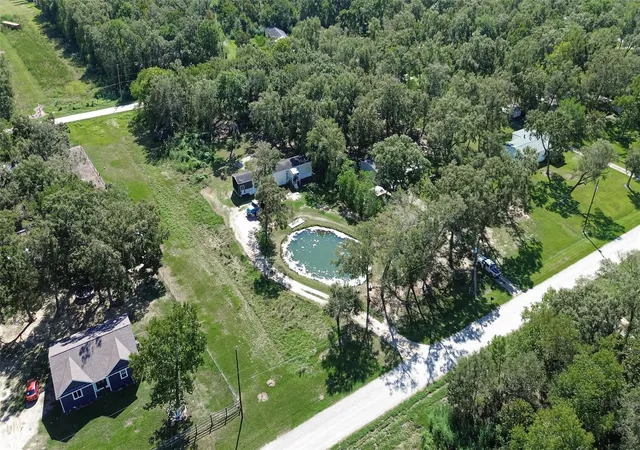Photo 1 of Single family home for sale at 124 County Rd 4017, Dayton, TX 77535 | MLS# 86076253 | Listing updated on 2026-09-23