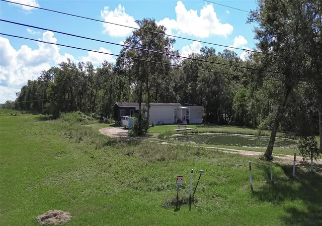Photo 3 of Single family home for sale at 124 County Rd 4017, Dayton, TX 77535 | MLS# 86076253 | Listing updated on 2026-09-23