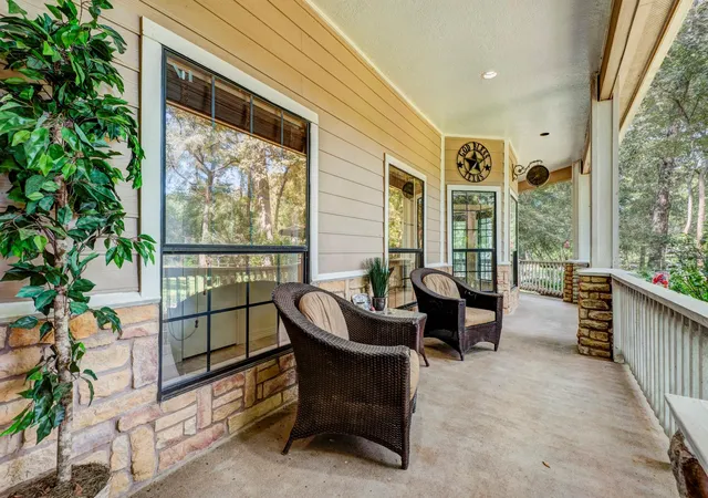 Photo 3 of Single family home for sale at 21015 Imperial Oak Dr, Magnolia, TX 77355 | MLS# 65327003 | Listing updated on 2026-09-24