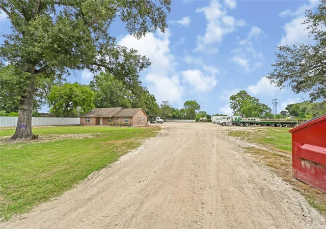 Photo 1 of Single family home for sale at 15934 Estella Ln, Houston, TX 77090 | MLS# 39273512 | Listing updated on 2026-09-09
