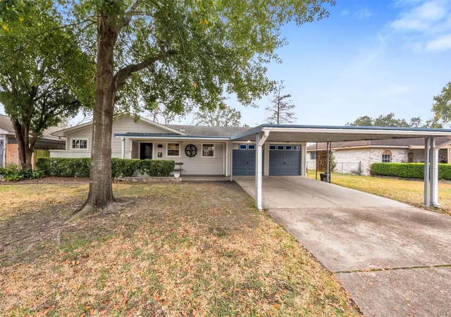 Photo 1 of Single family home for sale at 5519 Cheshire Ln, Houston, TX 77092 | MLS# 77912687 | Listing updated on 2026-09-12