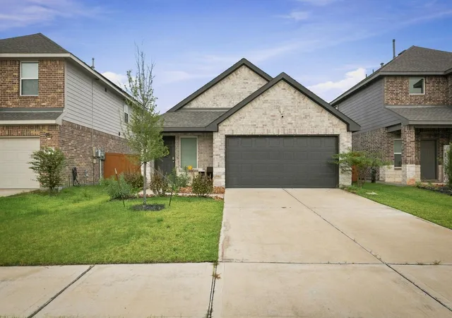 Photo 3 of Single family home for sale at 4984 Pismo Ray Dr, Katy, TX 77493 | MLS# 92822293 | Listing updated on 2026-10-06