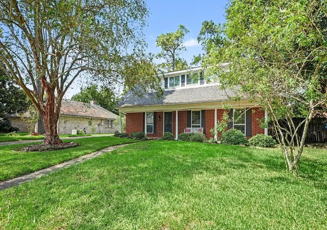 Photo 3 of Single family home for sale at 3306 Tompkins Dr, Baytown, TX 77521 | MLS# 77257171 | Listing updated on 2026-10-07