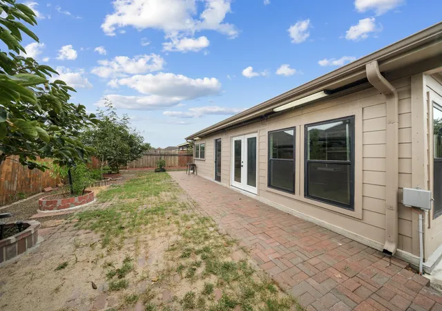 Photo 2 of Single family home for sale at 8306 Sunstone Ct, Texas City, TX 77591 | MLS# 58685999 | Listing updated on 2026-09-21