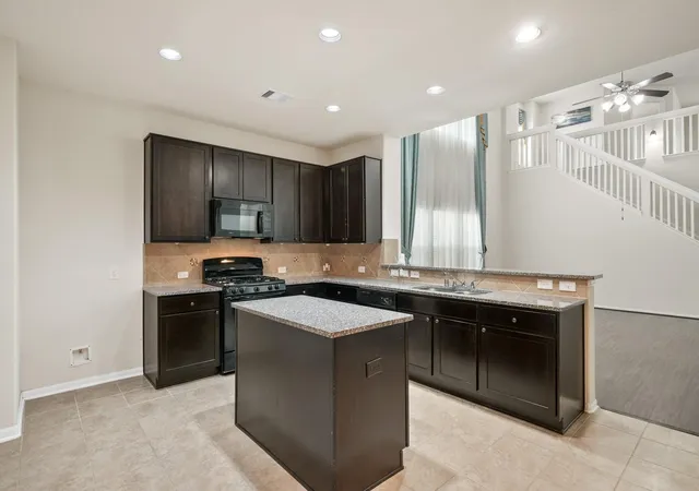 Photo 4 of Single family home for sale at 8306 Sunstone Ct, Texas City, TX 77591 | MLS# 58685999 | Listing updated on 2026-09-21