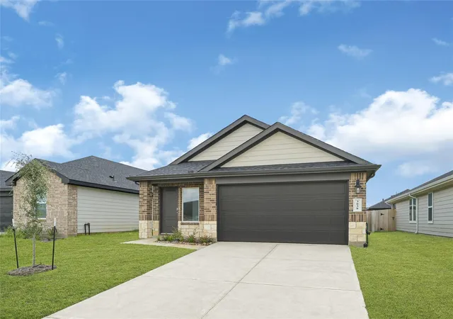 Photo 2 of Single family home for sale at 8063 George Crst Ln, Needville, TX 77461 | MLS# 25392590 | Listing updated on 2026-09-21