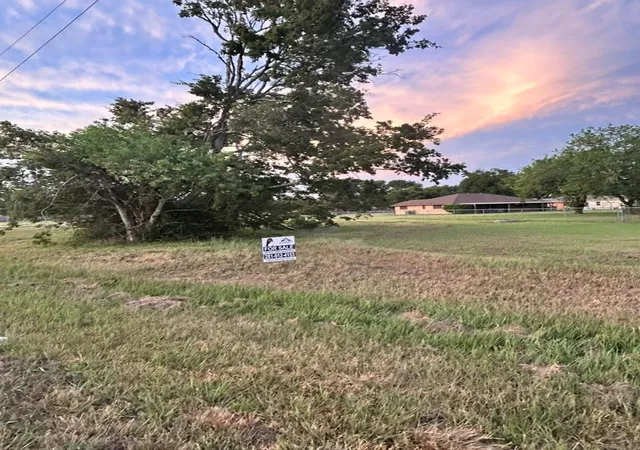 Photo 1 of Land for sale at 35 Tx 288, Angleton, TX 77515 | MLS# 38786176 | Listing updated on 2026-09-07