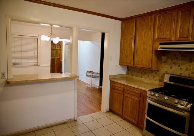 Photo 4 of Single family home for sale at 10126 Fleming Dr, Houston, TX 77013 | MLS# 23706001 | Listing updated on 2026-09-09