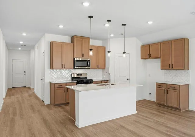 Photo 4 of Single family home for sale at 21935 Messina Springs Dr, Hockley, TX 77447 | MLS# 42011452 | Listing updated on 2026-09-11