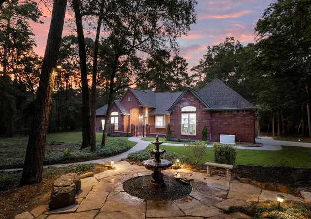 Photo 3 of Single family home for sale at 10857 Lake Forest Dr, Conroe, TX 77384 | MLS# 22613660 | Listing updated on 2026-09-13