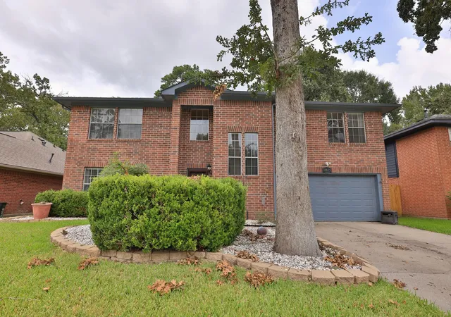 Photo 2 of Single family home for sale at 18635 Twigsworth Ln, Humble, TX 77346 | MLS# 57882774 | Listing updated on 2026-10-04