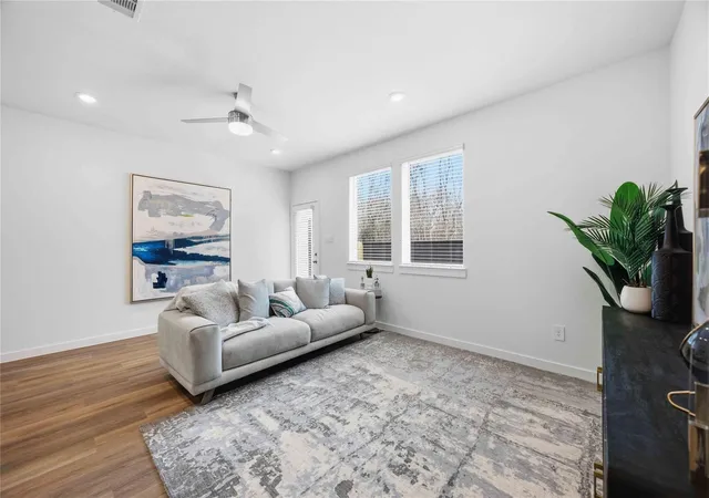 Photo 1 of Single family home for sale at 1054 Wheatley Oak Ln, Houston, TX 77091 | MLS# 17017280 | Listing updated on 2026-09-18