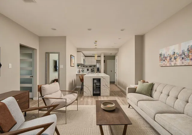 Photo 3 of Condo for sale at 3600 Montrose Blvd #508, Houston, TX 77006 | MLS# 76863682 | Listing updated on 2026-09-15