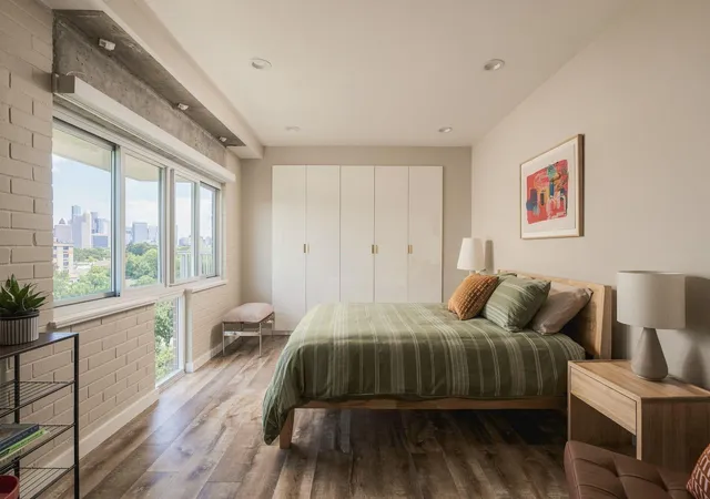 Listing Photo 5 - Condo for sale in building located at 3600 Montrose Blvd, Houston, TX 77006 - Unit #508