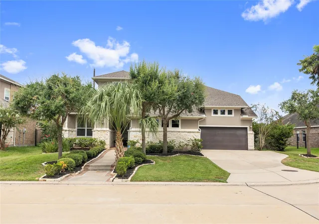 Photo 2 of Single family home for sale at 7819 Lost Pecan Way, Missouri City, TX 77459 | MLS# 12988306 | Listing updated on 2026-09-21