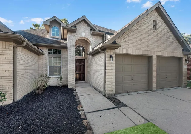 Photo 2 of Single family home for sale at 13534 Ballast Rd, Houston, TX 77044 | MLS# 69480138 | Listing updated on 2026-09-24