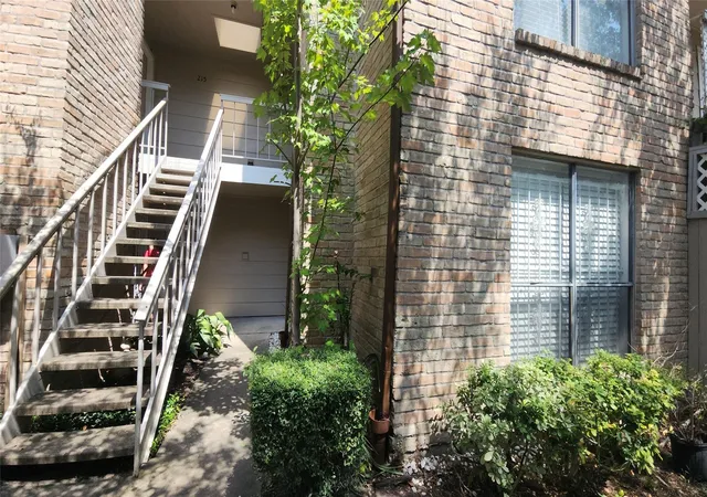 Photo 1 of Condo for sale at 2100 Wilcrest Dr #116, Houston, TX 77042 | MLS# 17329976 | Listing updated on 2026-09-24