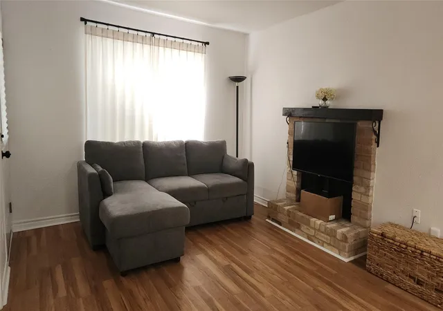 Photo 3 of Condo for sale at 2100 Wilcrest Dr #116, Houston, TX 77042 | MLS# 17329976 | Listing updated on 2026-09-24