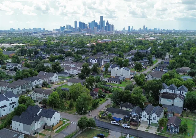 Multi family home for sale at 4619 Rawley St, Houston, TX 77020 | MLS# 73135169