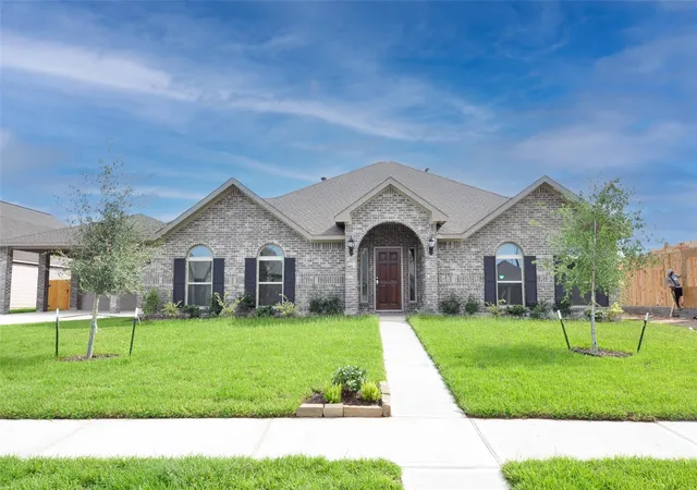 Single family home for sale at 2241 Dorado St, League City, TX 77539 | MLS# 51799938 | Listing updated on 2026-09-24