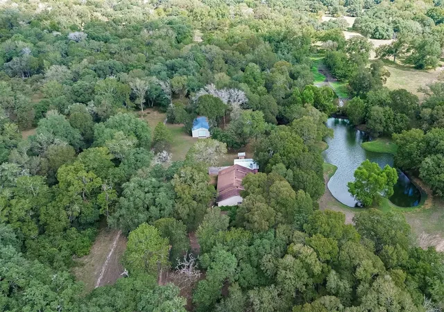 Photo 2 of Single family home for sale at 1135 Buescher Rd, Columbus, TX 78934 | MLS# 61861028 | Listing updated on 2026-10-07