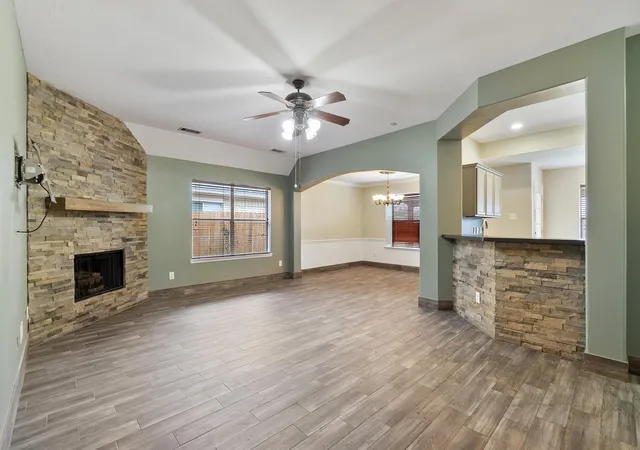 Photo 4 of Single family home for sale at 10638 Desert Springs Cir, Houston, TX 77095 | MLS# 59993559 | Listing updated on 2026-09-11