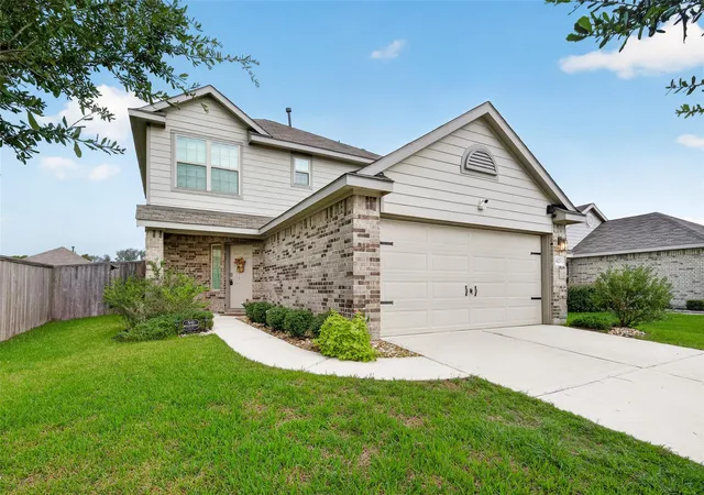 Photo 2 of Single family home for sale at 8623 River Crst Dr, Baytown, TX 77521 | MLS# 58298964 | Listing updated on 2026-10-21