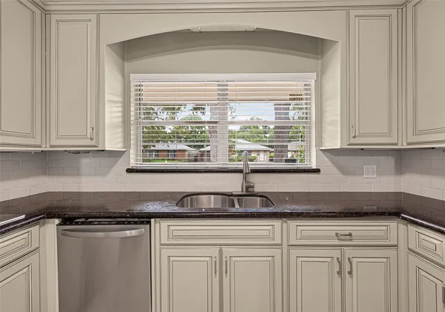 Photo 2 of Single family home for sale at 4517 Lido Ln, Houston, TX 77092 | MLS# 13723044 | Listing updated on 2026-09-24