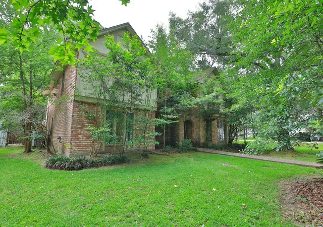 Photo 2 of Single family home for sale at 510 Marymont Park, Conroe, TX 77302 | MLS# 34469857 | Listing updated on 2026-09-06