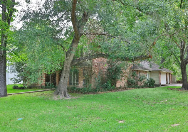 Photo 3 of Single family home for sale at 510 Marymont Park, Conroe, TX 77302 | MLS# 34469857 | Listing updated on 2026-09-06