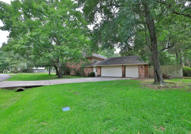 Photo 3 of Single family home for sale at 510 Marymont Park, Conroe, TX 77302 | MLS# 34469857 | Listing updated on 2026-09-06