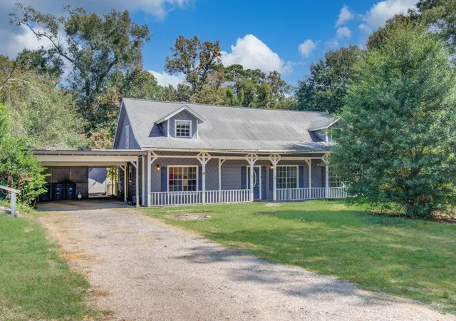 Photo 2 of Single family home for sale at 20593 Highway 105, Cleveland, TX 77328 | MLS# 68650934 | Listing updated on 2026-09-09