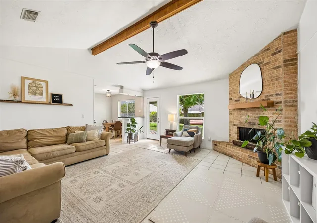 Photo 1 of Single family home for sale at 807 W Galveston St, League City, TX 77573 | MLS# 96097688 | Listing updated on 2026-09-14