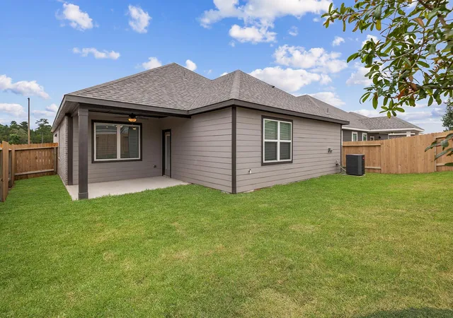Photo 2 of Single family home for sale at 21510 Bluebonnet Bay Dr, Magnolia, TX 77354 | MLS# 28907641 | Listing updated on 2026-09-04