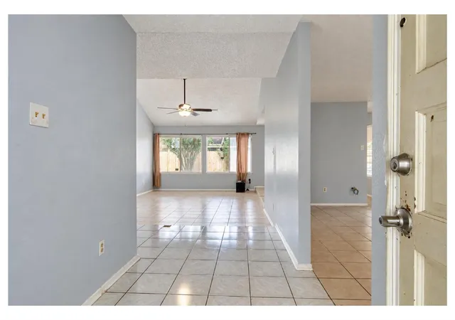 Photo 2 of Sale Pending at 12711 Villawood Ln, Houston, TX 77072 | MLS# 89944163 | Listing updated on 2026-09-20