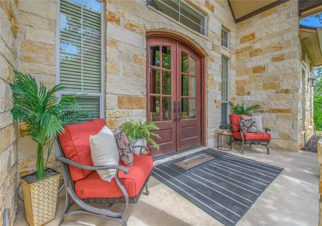 Photo 3 of Single family home for sale at 2007 Moses Crk Ct, College Station, TX 77845 | MLS# 11536016 | Listing updated on 2026-09-01