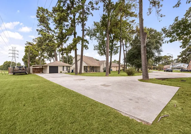 Photo 4 of Single family home for sale at 20014 Fernwood Cir, Humble, TX 77338 | MLS# 47579900 | Listing updated on 2026-09-16