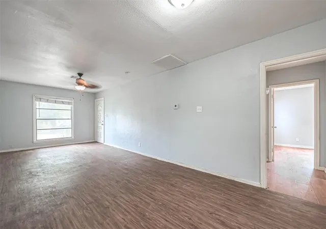 Photo 3 of Single family home for sale at 8129 Barkley St, Houston, TX 77017 | MLS# 15581467 | Listing updated on 2026-09-18