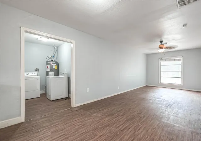 Photo 3 of Single family home for sale at 8129 Barkley St, Houston, TX 77017 | MLS# 15581467 | Listing updated on 2026-09-18