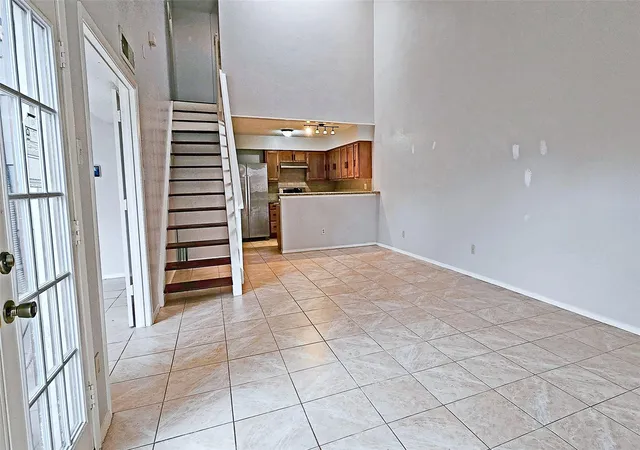 Photo 2 of Condo for sale at 12212 Coppertree Ln #122, Houston, TX 77035 | MLS# 94510883 | Listing updated on 2026-09-16