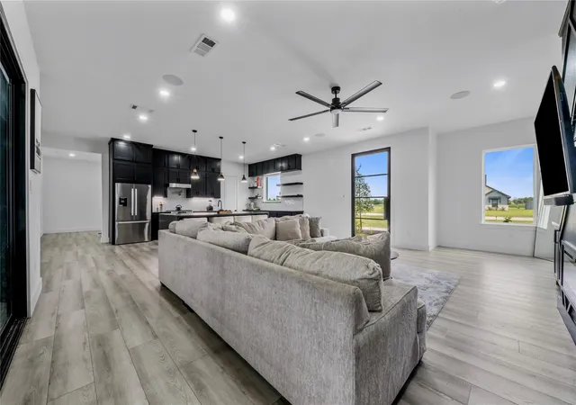 Photo 3 of Single family home for sale at 5119 Sophie Slanksy Way, Sealy, TX 77474 | MLS# 87912635 | Listing updated on 2026-09-11