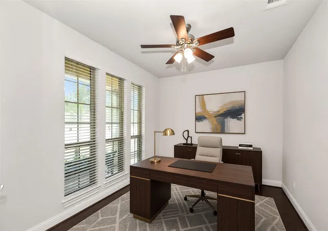 Photo 4 of Single family home for sale at 35 N Wheatleigh Dr, Tomball, TX 77375 | MLS# 21013357 | Listing updated on 2026-09-06