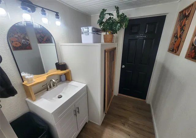 Photo 3 of Single family home for sale at 1061 N Sage Rd, Port Bolivar, TX 77650 | MLS# 42158560 | Listing updated on 2026-10-04